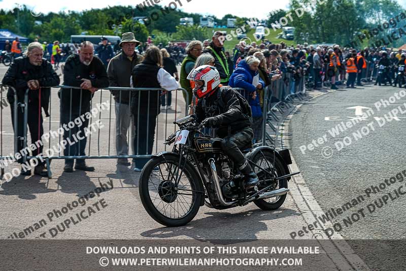 Vintage motorcycle club;eventdigitalimages;no limits trackdays;peter wileman photography;vintage motocycles;vmcc banbury run photographs